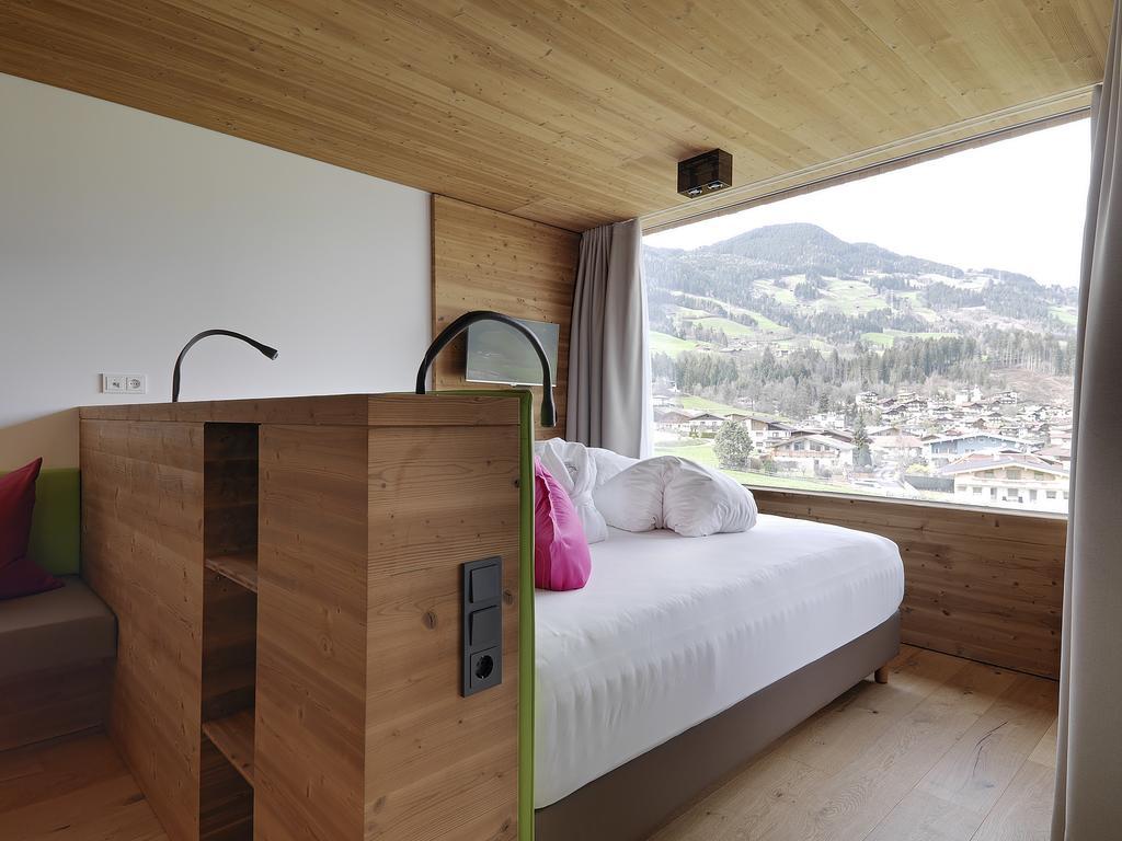 Alpina Zillertal . Family Lifestyle Kinderhotel Fuegen Exterior photo