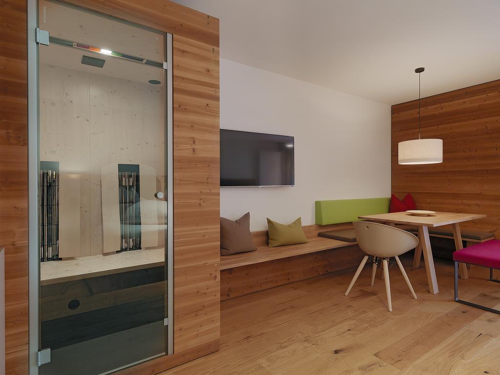 Alpina Zillertal . Family Lifestyle Kinderhotel Fuegen Exterior photo